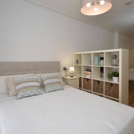 Apartamento Zona Exclusiva Con Garaje Gratis Y Netflix Віго Екстер'єр фото